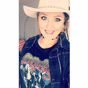 Meet your Posher, Alanta